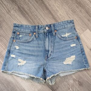 NWT Madewell Relaxed Denim Shorts Destructed Edition (Size 25)